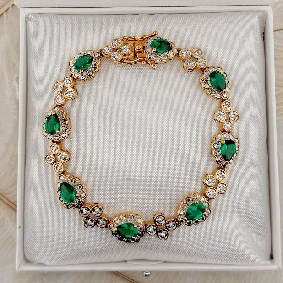 アクセサリー  Jackie Kennedy Camrose & Kross Emerald Set – Limited Edition