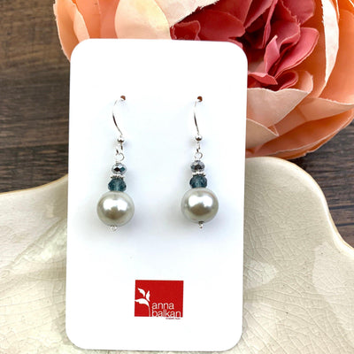Emma Pearl Earrings - Anna Balkan 
