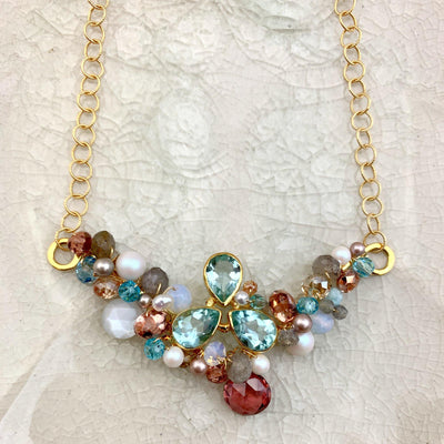 Ray's Branch Necklace with Bezeled Tri-Leaf - Anna Balkan 