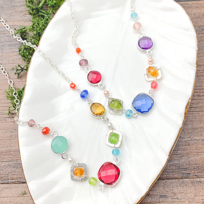 mixed shapes mixed colors necklaces 